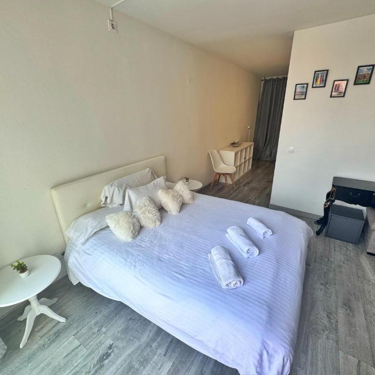 Estudio en Plaza Vara del Rey - Apartment mit 1 Schlafzimmer - 6