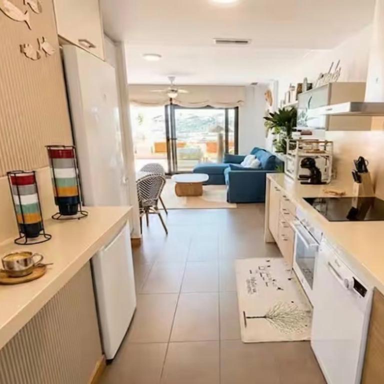 Atico Nuevo Piscina Infinita 8 min Aeropuerto - Two-Bedroom Apartment - 22