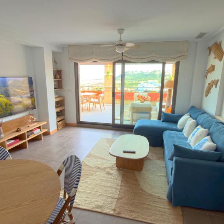 Atico Nuevo Piscina Infinita 8 min Aeropuerto - Two-Bedroom Apartment - 26