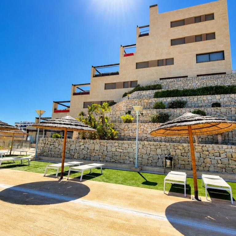 Atico Nuevo Piscina Infinita 8 min Aeropuerto - Two-Bedroom Apartment - 29