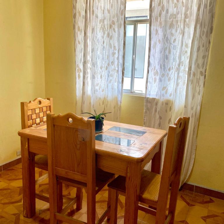 Departamento cerca del centro - One-Bedroom Apartment - 2
