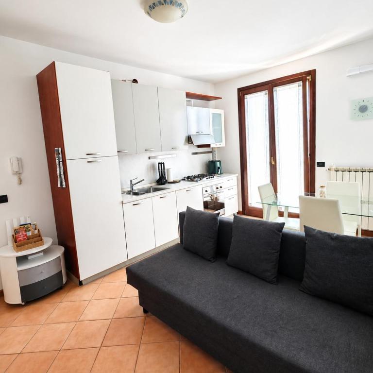 Splendid apartment just a short walk from the Lake - Appartamento con 3 Camere da Letto - 1
