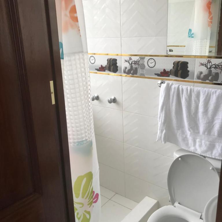Nazarenas House spacious lodging for Large Group - Apartment - 6