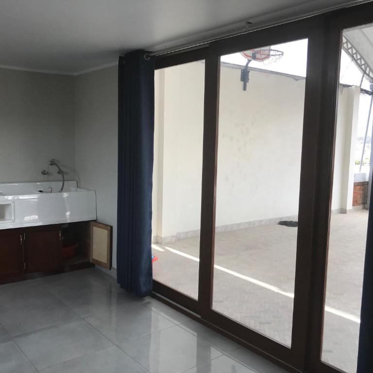 Nazarenas House spacious lodging for Large Group - Apartment - 14
