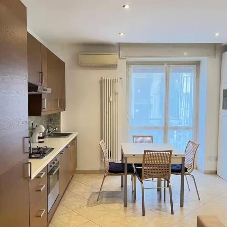 Amadeo apartment FREE WIFI - Appartamento con 2 Camere da Letto - 1