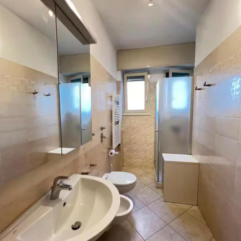 Amadeo apartment FREE WIFI - Appartamento con 2 Camere da Letto - 4