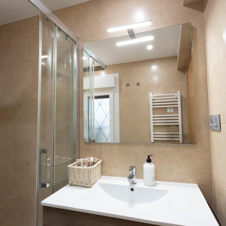 Apartamento Santa Lucia 8 - Apartment - 32