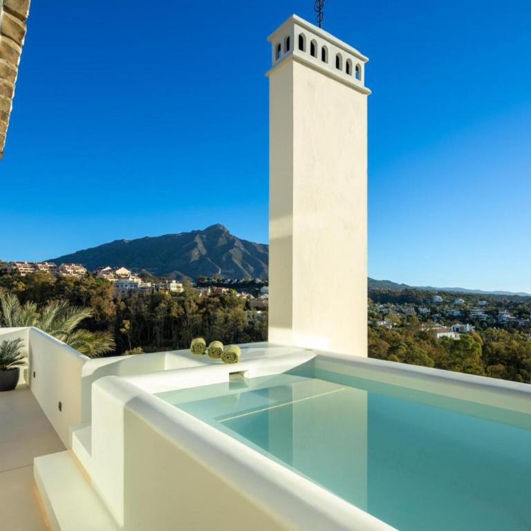 Atico en Los Belvederes - Three-Bedroom Apartment - 3