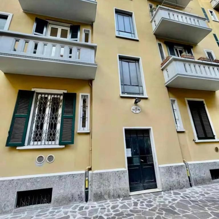 Gae Aulenti House Free WI-FI - Appartamento con 2 Camere da Letto - 3