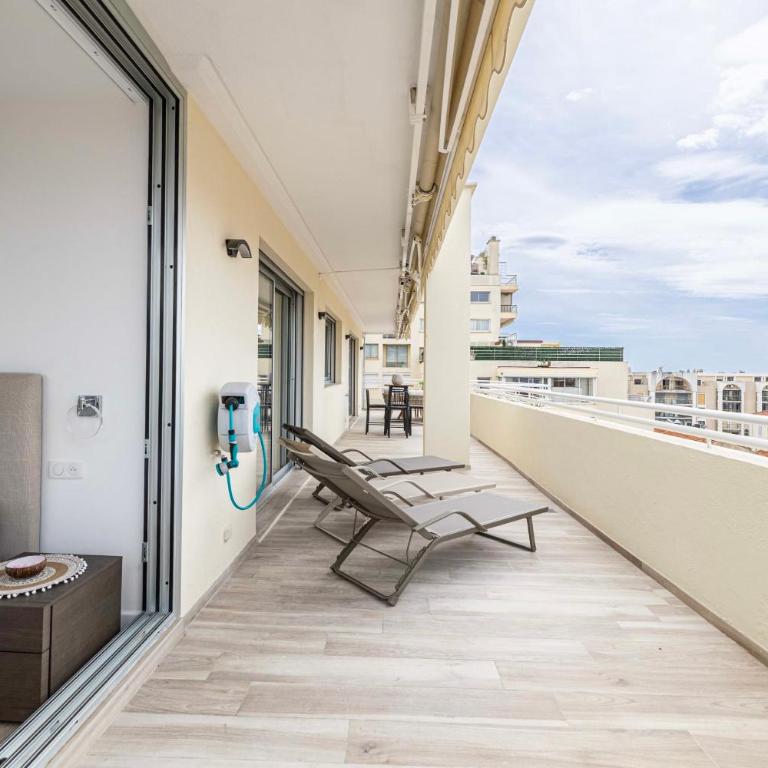 45 CROISETTE - Luxurious 3-bedroom Croisette terrace and sea view - Appartement 3 Chambres avec Vue sur le Port - 10