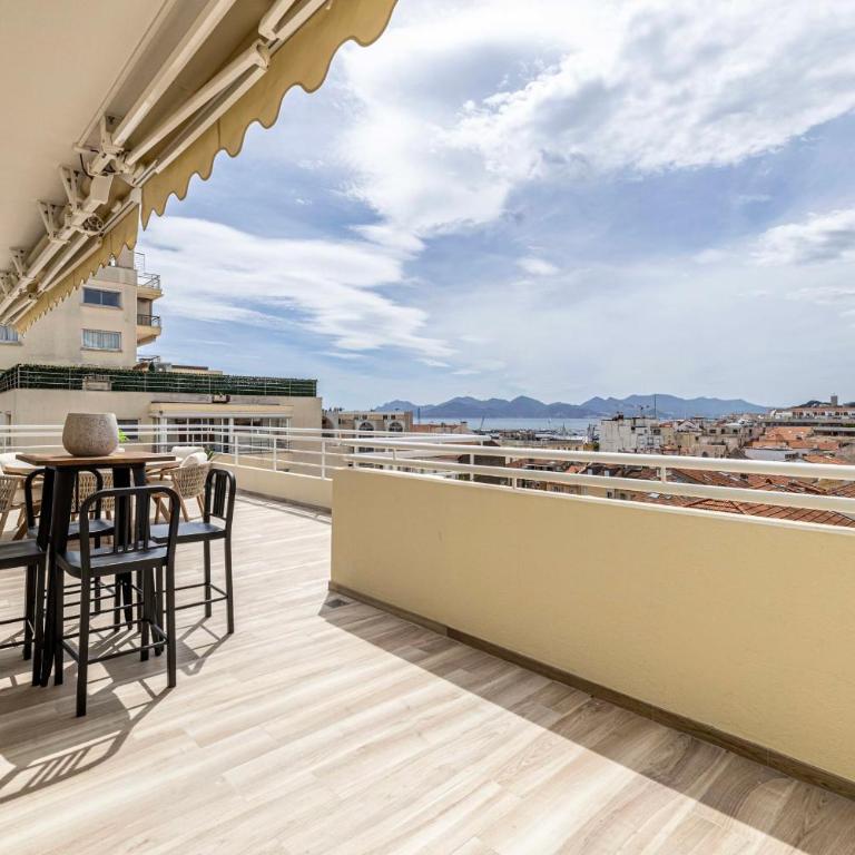45 CROISETTE - Luxurious 3-bedroom Croisette terrace and sea view - Appartement 3 Chambres avec Vue sur le Port - 19