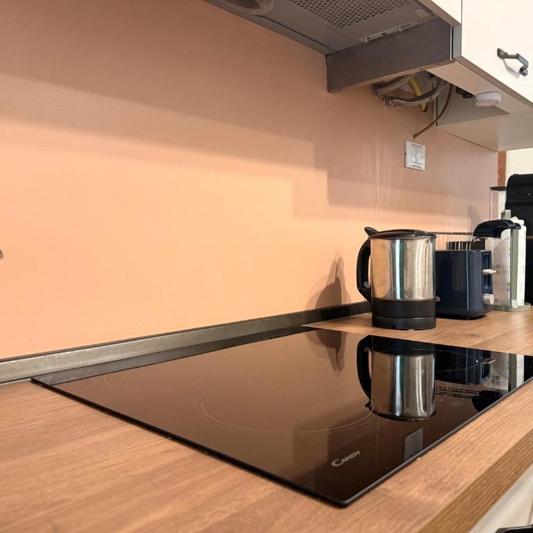 Cozy Apartment Near Lake Como With Parking - Appartamento con 1 Camera da Letto - 4