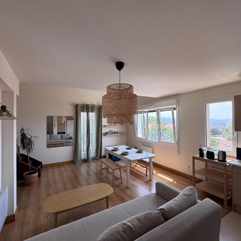 Quiet apartment with a sea view - Appartement 2 Chambres - 5