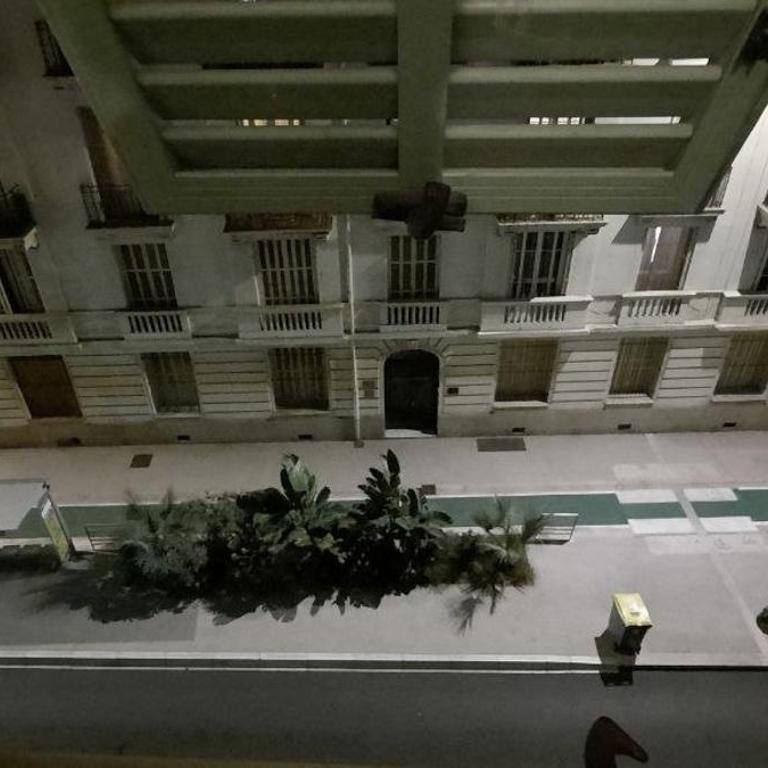 plein centre Nice magnifique chambre double climatisée - Chambre Double avec Salle de Bains Commune - 3