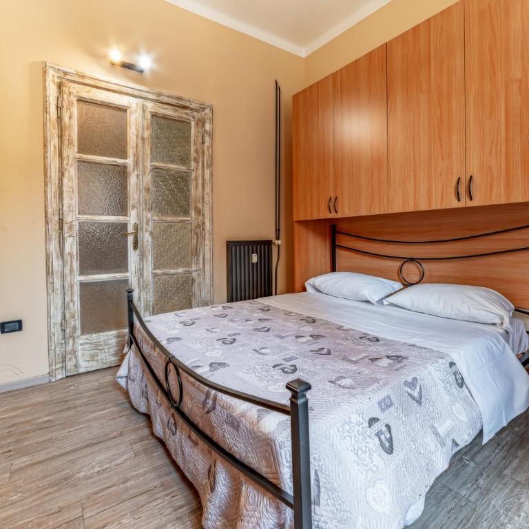 Claudio Flat - Metro Re di Roma & Wi-Fi - Appartamento Deluxe con 4 Camere da Letto - 4