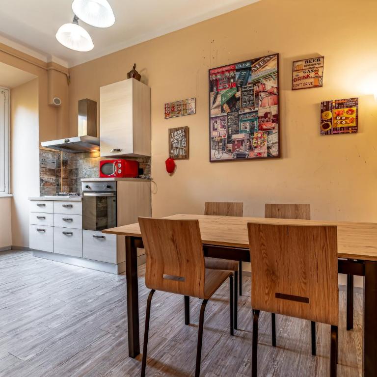 Claudio Flat - Metro Re di Roma & Wi-Fi - Appartamento Deluxe con 4 Camere da Letto - 14
