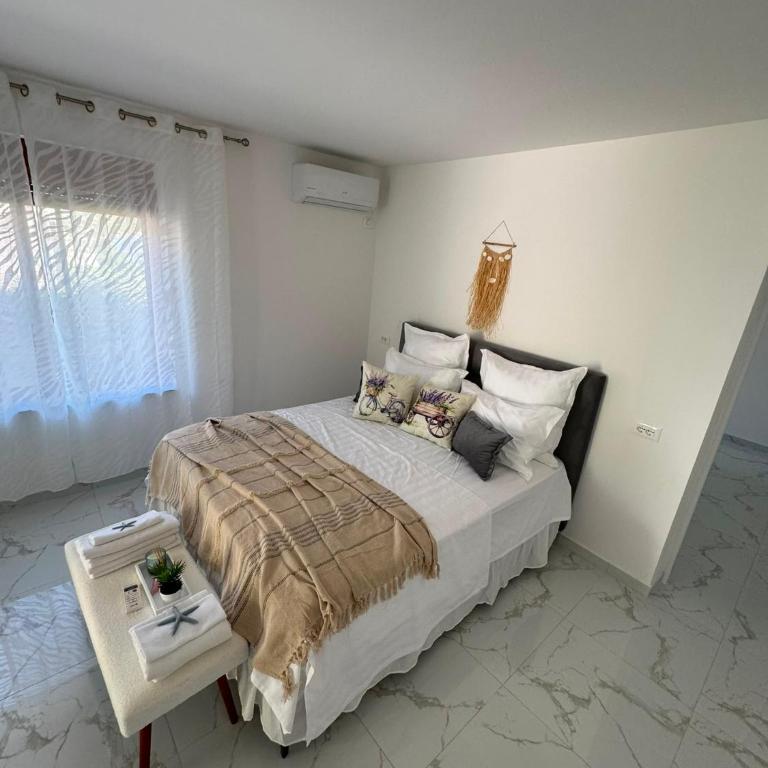 Luka Vacation House - Kuća sa 2 Spavaće Sobe - 5