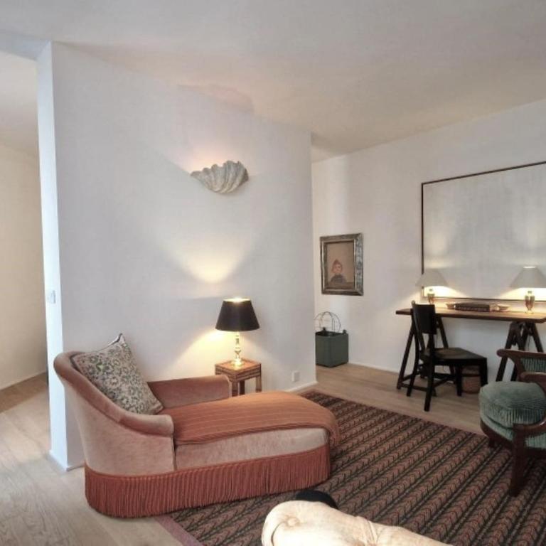 My Peaceful Haven in Center Paris Bastille by lift - One-Bedroom Apartment - 1
