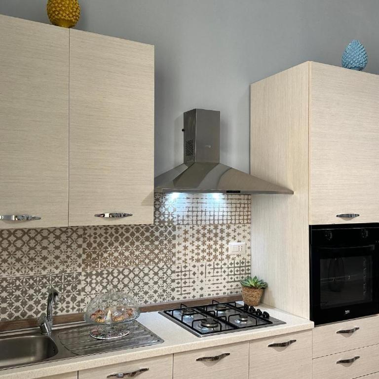 La casa in centro - Appartamento con 2 Camere da Letto e Vista Mare - 3