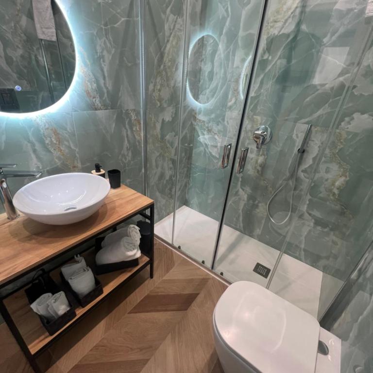 Nika Partenope Rooms - Camera Matrimoniale/Doppia con Letti Singoli con Bagno Privato - 19