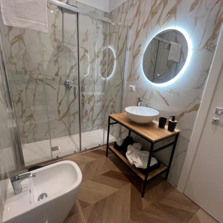 Nika Partenope Rooms - Camera Matrimoniale/Doppia con Letti Singoli con Bagno Privato - 21