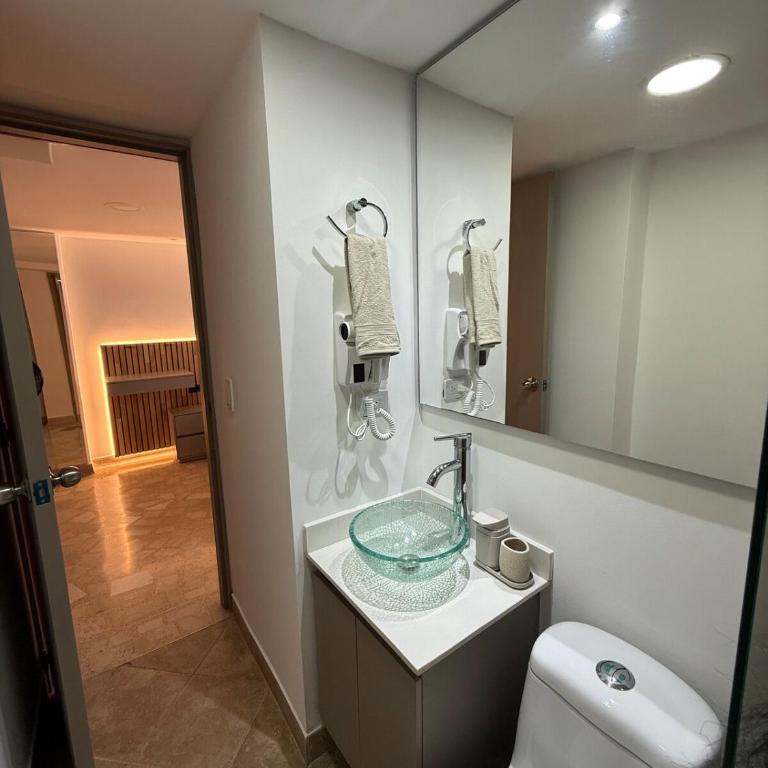 Súper central junto al estadio y la 70 - One-Bedroom Apartment - 6