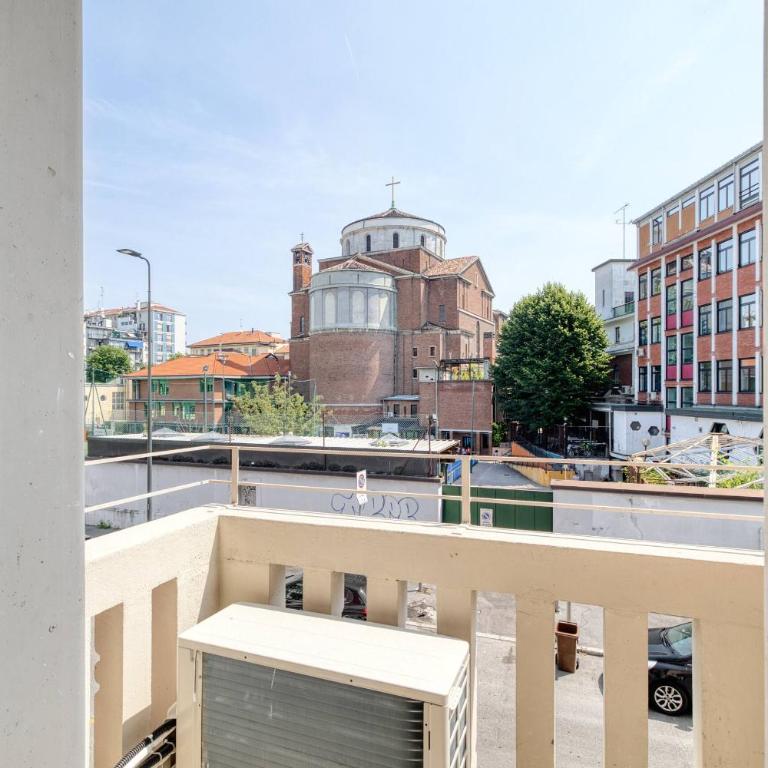 Bilocale con Vista Cupola - Elegant Design in Milano - Appartamento con 2 Camere da Letto - 9