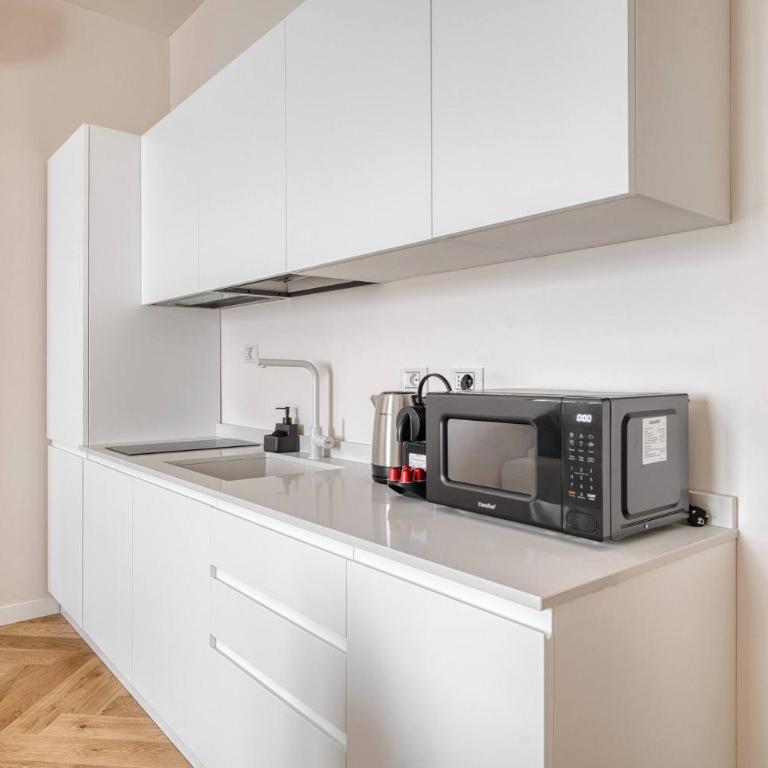 Bilocale con Vista Cupola - Elegant Design in Milano - Appartamento con 2 Camere da Letto - 15