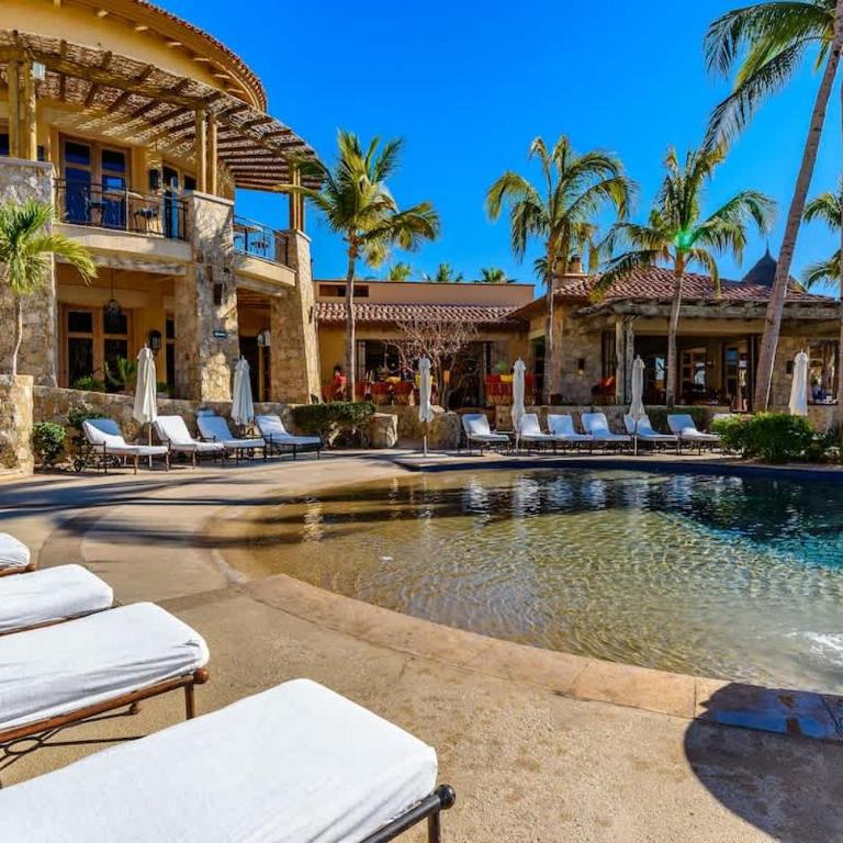 Hacienda Beach Club & Residences - Apartment - 63
