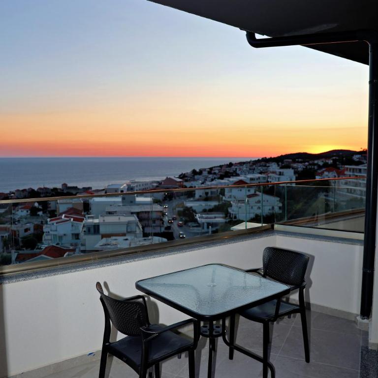 Apartments Ulcinj - Deluks Apartman s 1 Spavaćom Sobom i Pogledom na Okean - 1