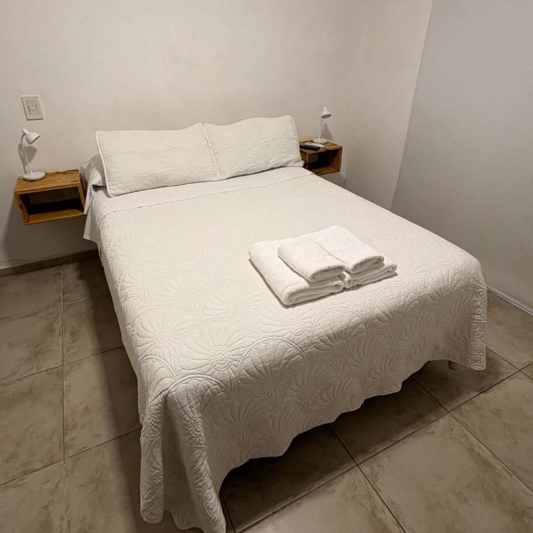 Departamento Hilario - One-Bedroom Apartment with Balcony - 9