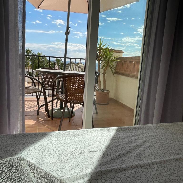 Playa Burriana, två terasser, havsutsikt, pool - Apartamento de 2 dormitorios - 39