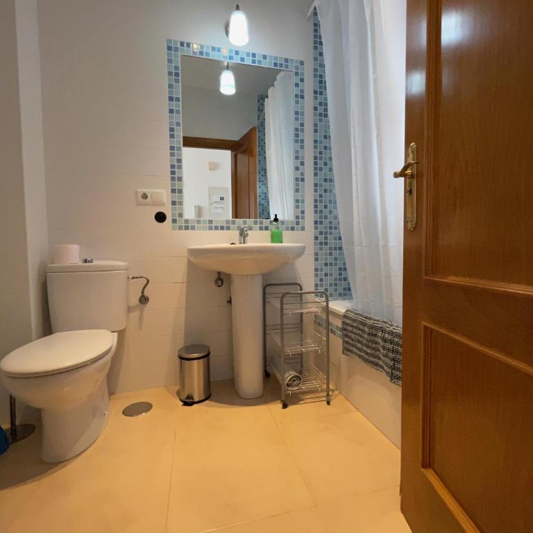 Playa Burriana, två terasser, havsutsikt, pool - Apartamento de 2 dormitorios - 9
