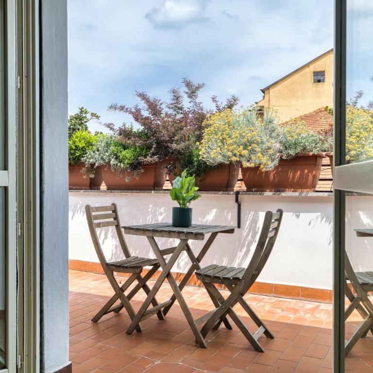 Studio Vintage con Terrazza Privata - Centro 15min - Appartamento con 1 Camera da Letto - 2
