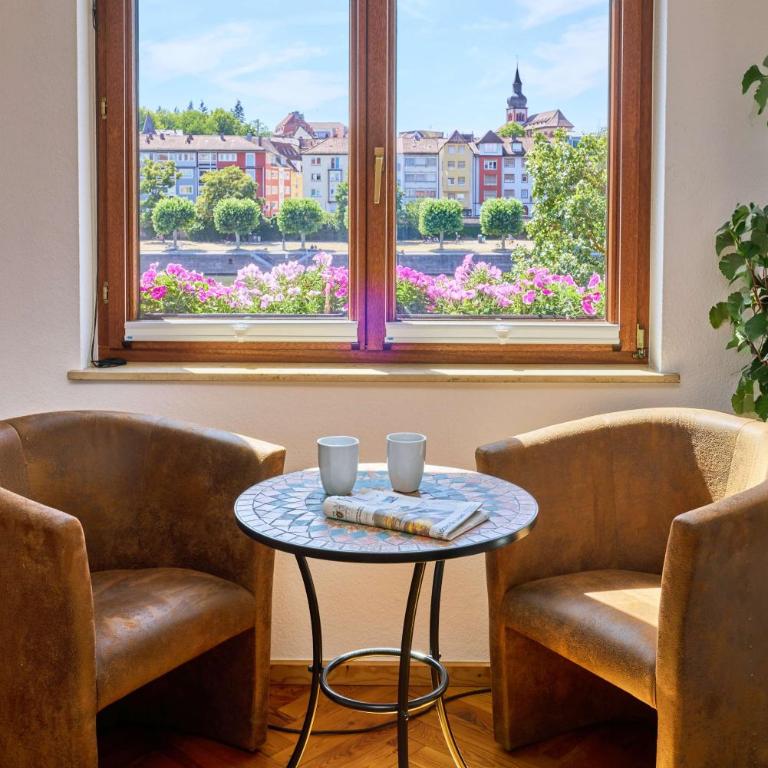 FeWo Alte Mainbrücke - Apartment - 1