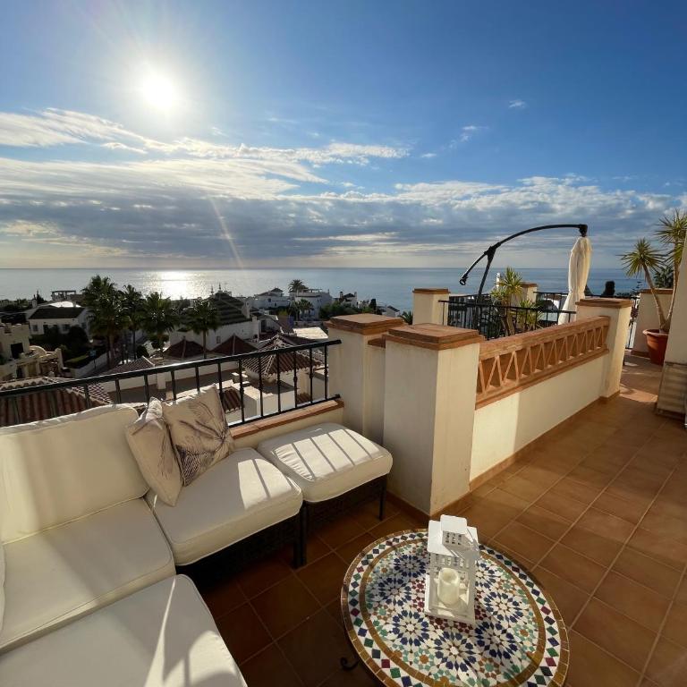 Playa Burriana, Stor terass, havsutsikt, pool - Two-Bedroom Apartment - 8