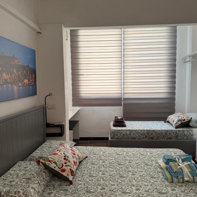 Lungomare Casa Diaz - Camera Tripla con Bagno Privato - 4