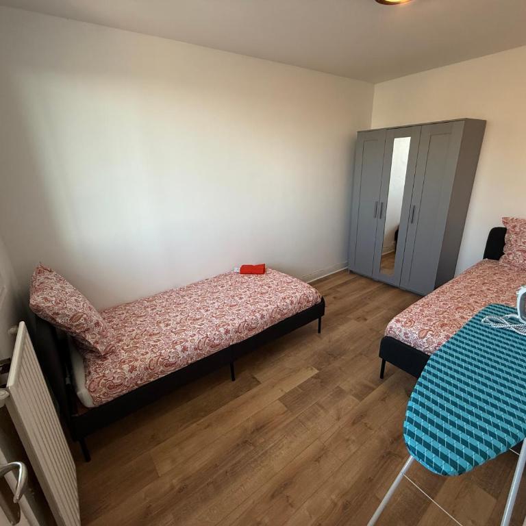 29 CHIC & COSY GRAND APPART 63m2 STATIONNEMENT GRATUIT FREE WIFI SMART TV NETFLIX - Apartment mit 3 Schlafzimmern - 6