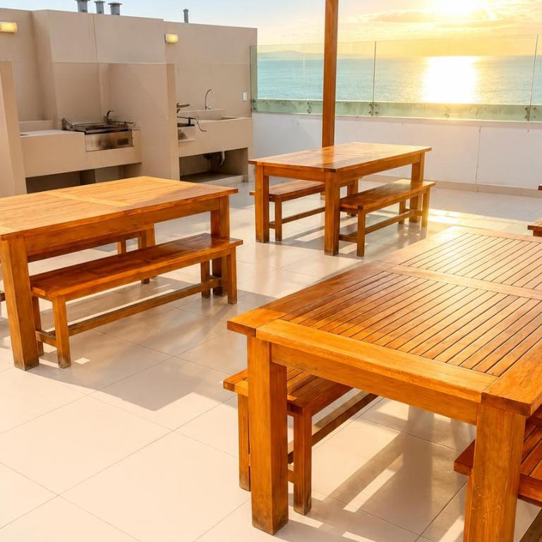 Luxury Oceanfront 3BR Apartment 15 Minutes to the Airport, Fast WiFi, Pool, Gym, Sauna and Free Parking - Three-Bedroom Apartment - 52