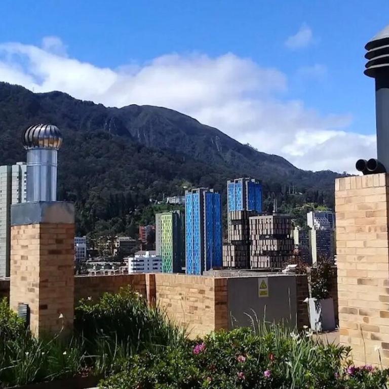 Confort, estrategico Torre colpatria - Apartamento de 2 dormitorios - 10