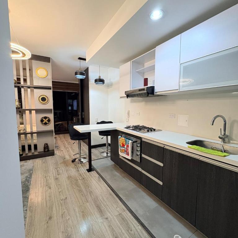 Confort, estrategico Torre colpatria - Apartamento de 2 dormitorios - 37