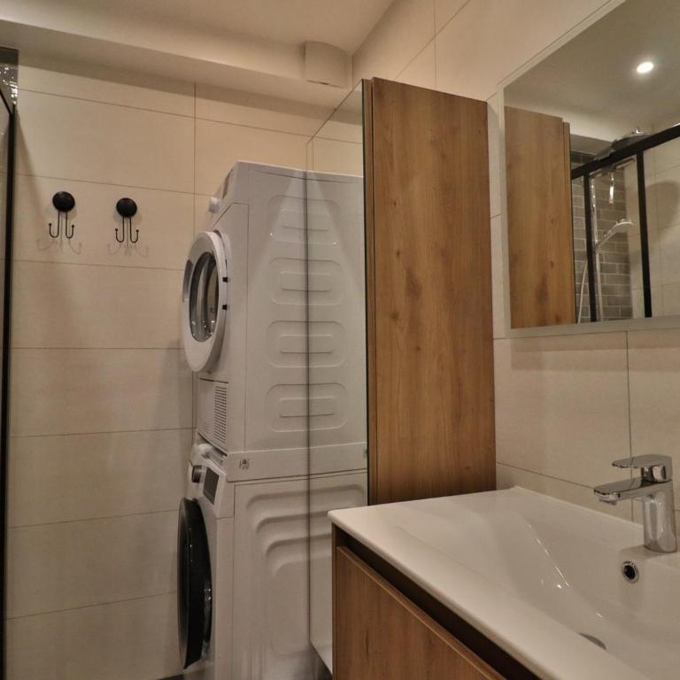 Appartement avec parking - 4 pers. - FR-1-671-361 - Apartment - 7