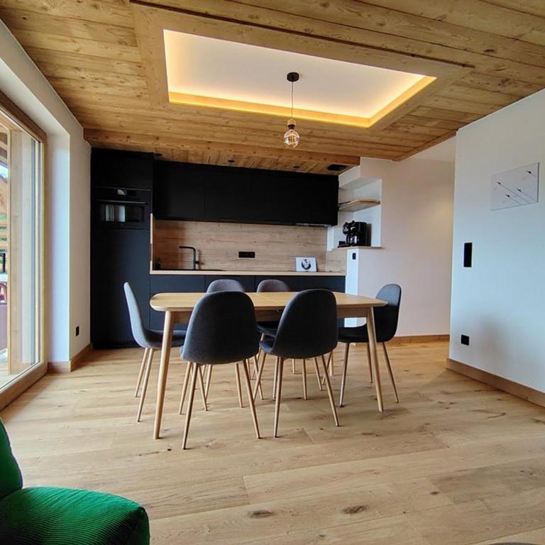 Appartement charmant, au pied des pistes - 5 pers. - Apartment mit 2 Schlafzimmern - 12