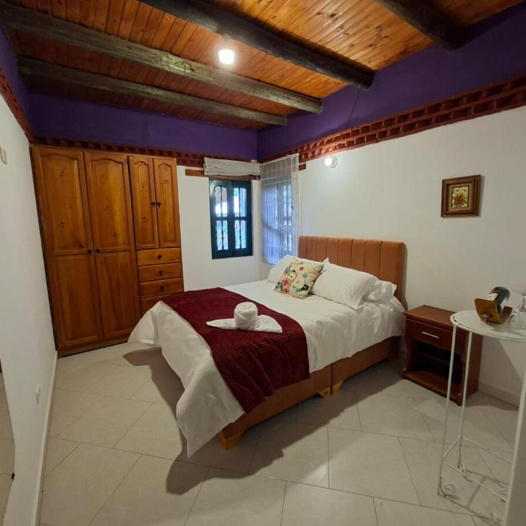 Family & Event Cabin in Villa de Leyva - Four-Bedroom House - 8