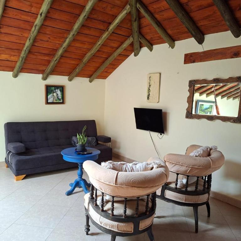 Family & Event Cabin in Villa de Leyva - Four-Bedroom House - 10