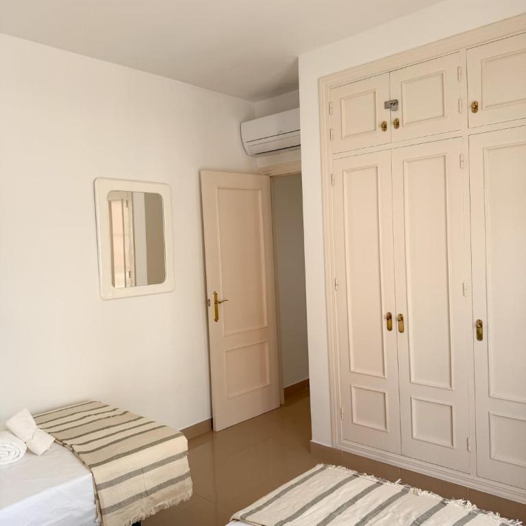 Chanquete 33 - Playa La Torrecilla y El Playazo - Two-Bedroom Apartment - 18