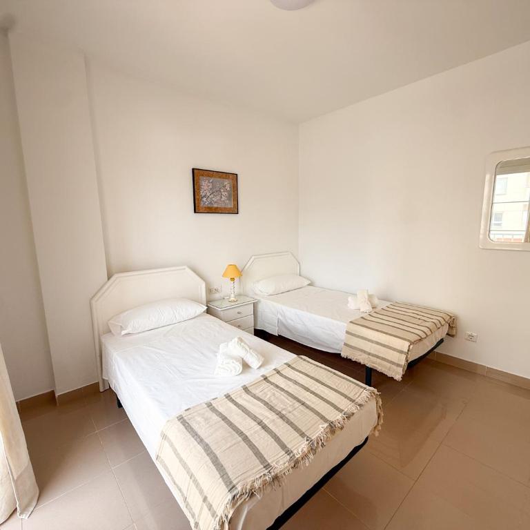 Chanquete 33 - Playa La Torrecilla y El Playazo - Two-Bedroom Apartment - 16