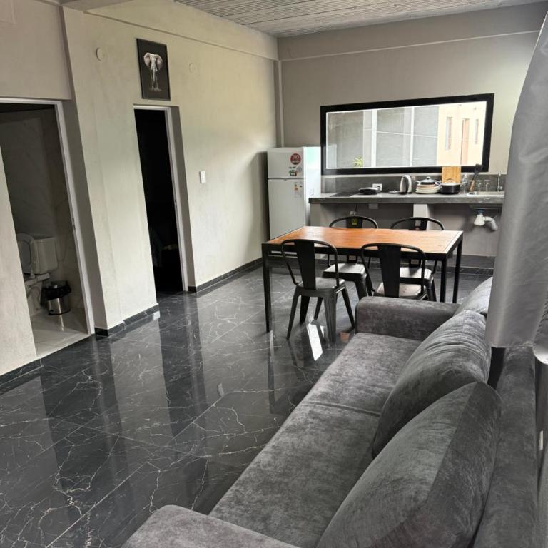 Complejo Descanso del Parana en Paso de la Patria Corrientes Duplex y departamentos totalmente equipados - Two-Bedroom Apartment - 7