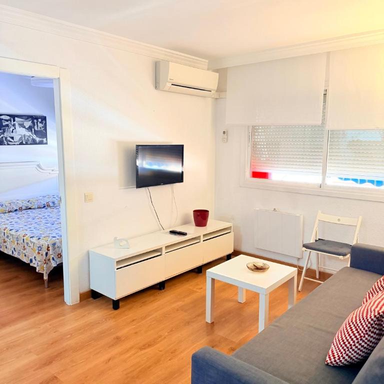 Ana's Apartment parking gratuito - Apartamento Estudio - 2