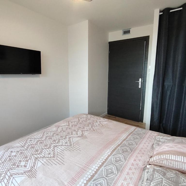Spacieux logement 1 chambre et terrasse - Appartement - 14